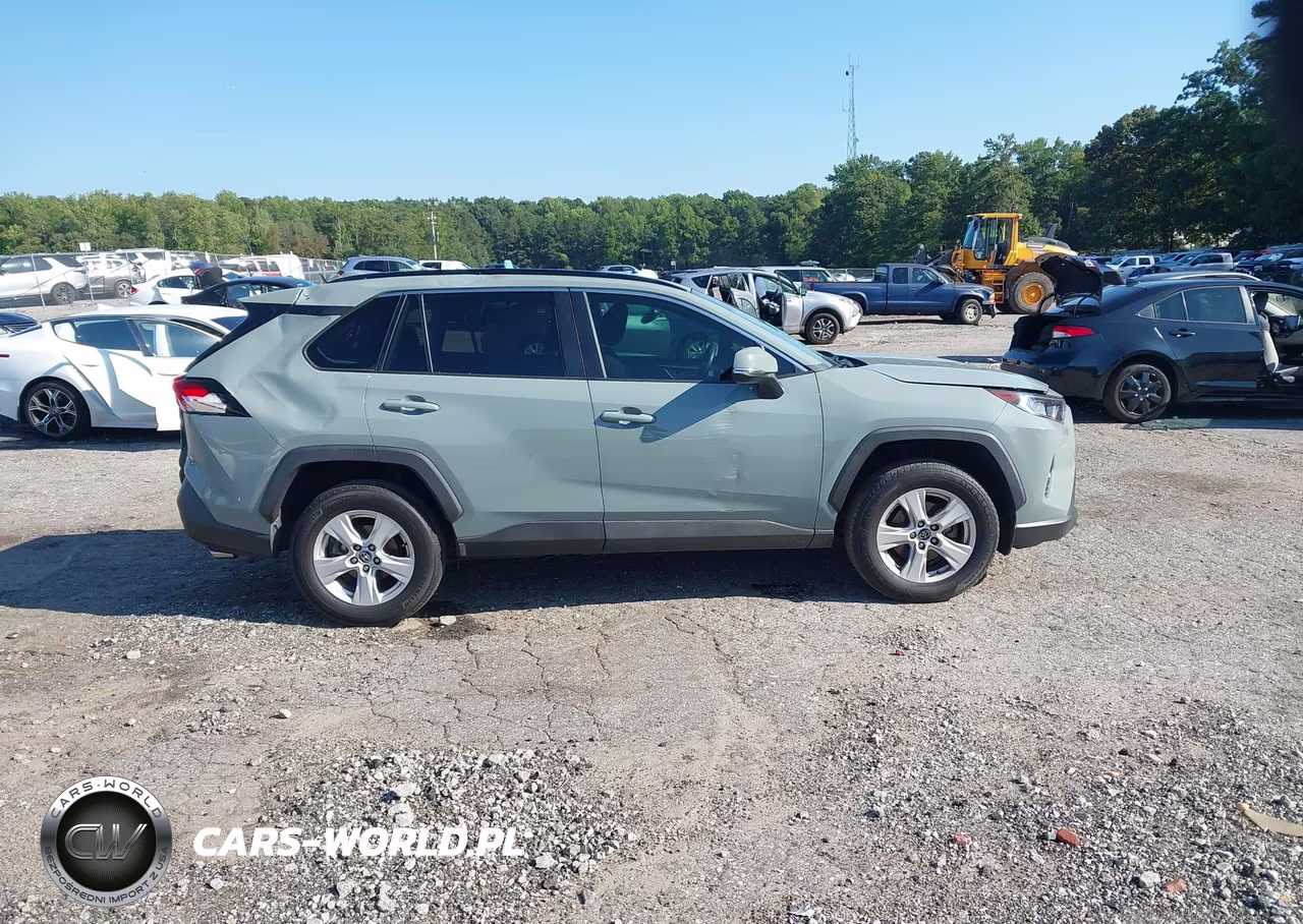 2020 Toyota Rav4 Xle VIN:2T3W1RFV7LC062463 - 13