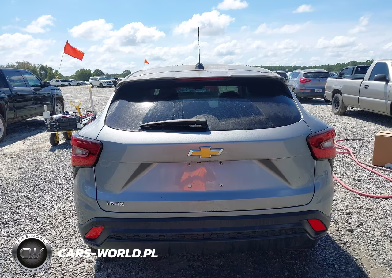 2025 Chevrolet Trax Fwd Ls VIN:KL77LFEP9SC301573 - 16