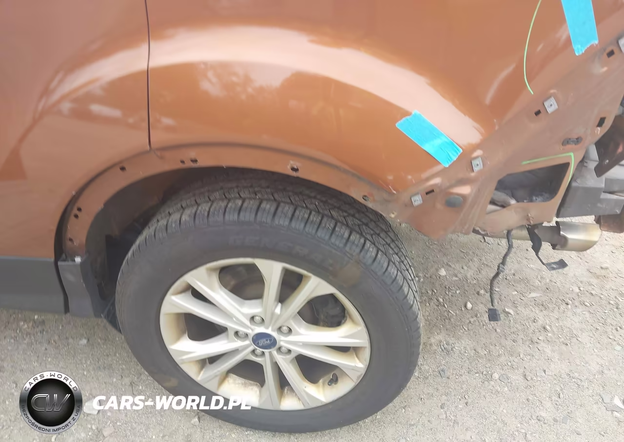 2017 Ford Escape Se VIN:1FMCU9GD9HUA62561 - 16