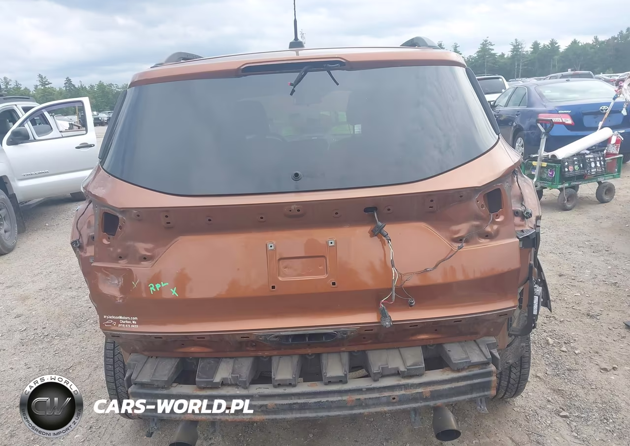 2017 Ford Escape Se VIN:1FMCU9GD9HUA62561 - 6