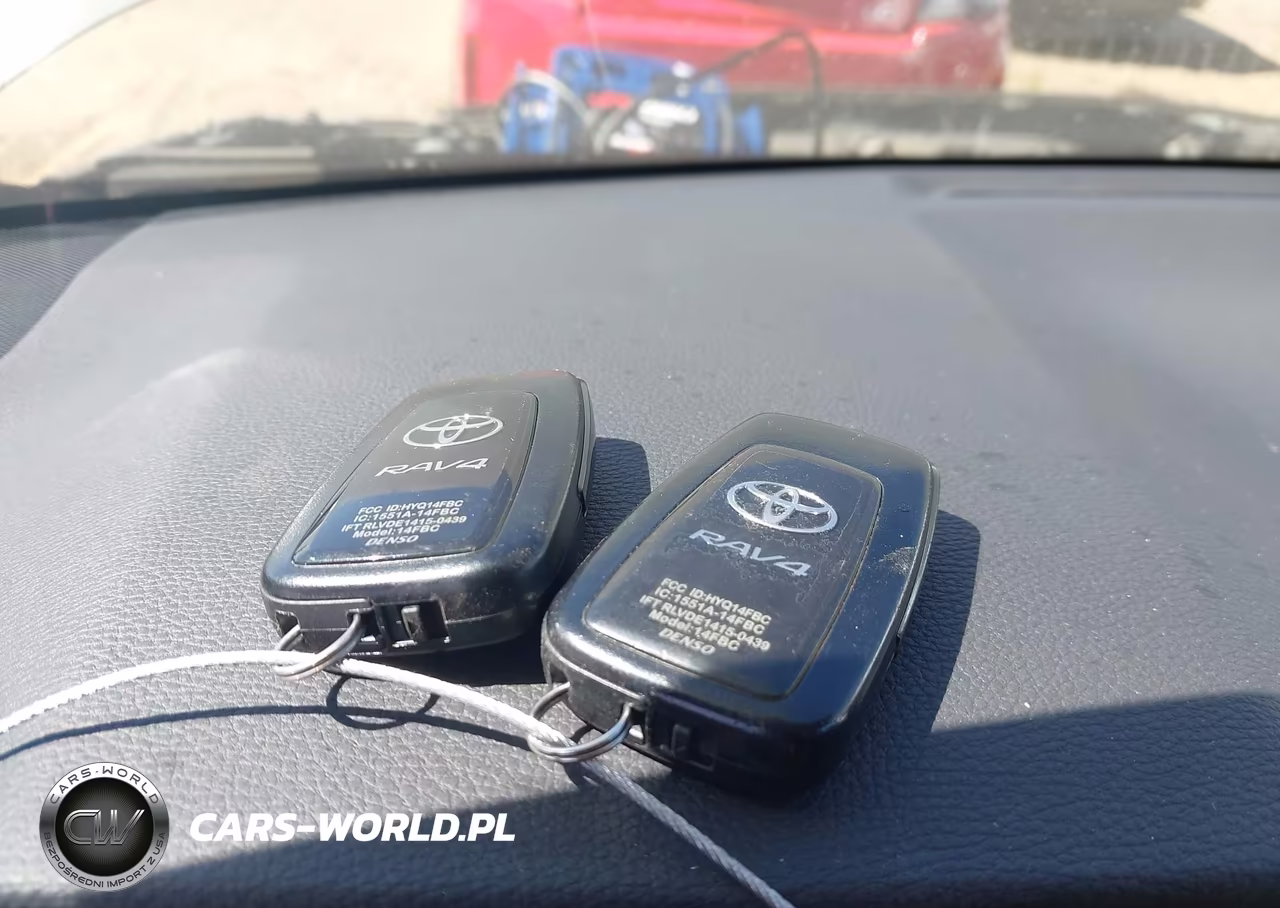 2021 Toyota Rav4 Xle VIN:2T3P1RFVXMW205099 - 11
