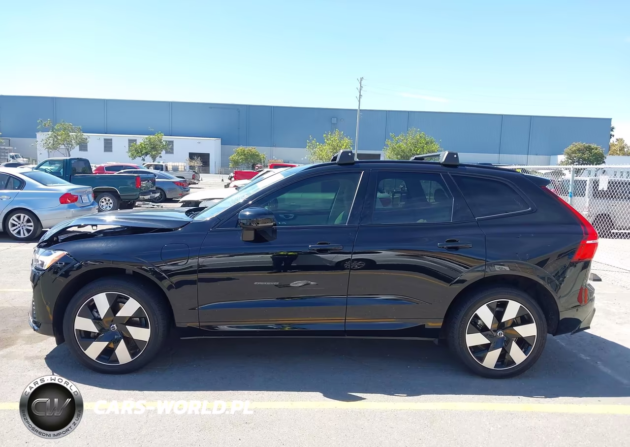 2024 Volvo Xc60 Recharge Plug-In Hybrid T8 Plus Dark Theme VIN:YV4H60DLXR1860725 - 14