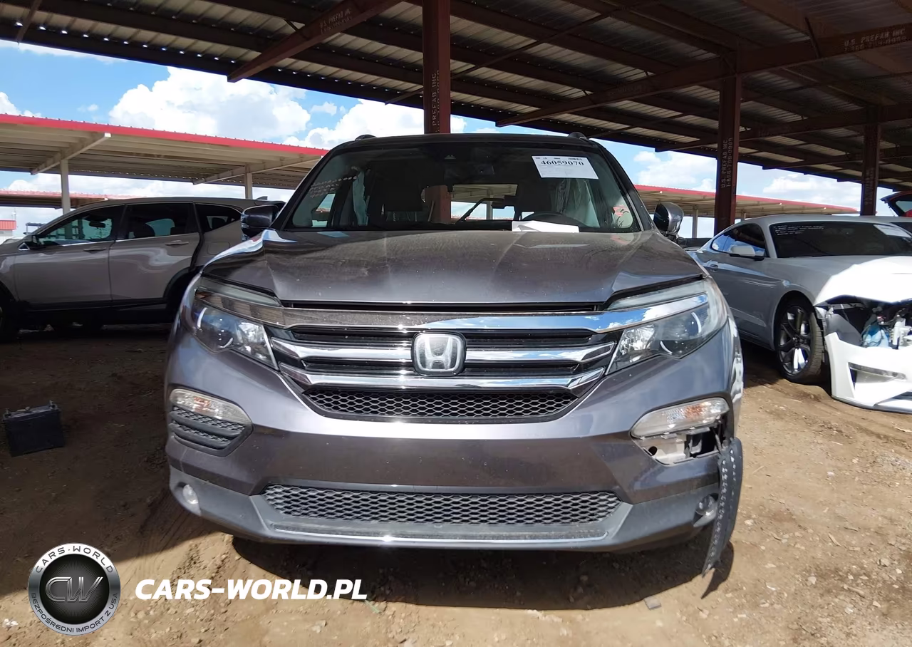 2017 Honda Pilot Touring VIN:5FNYF5H97HB004027 - 12