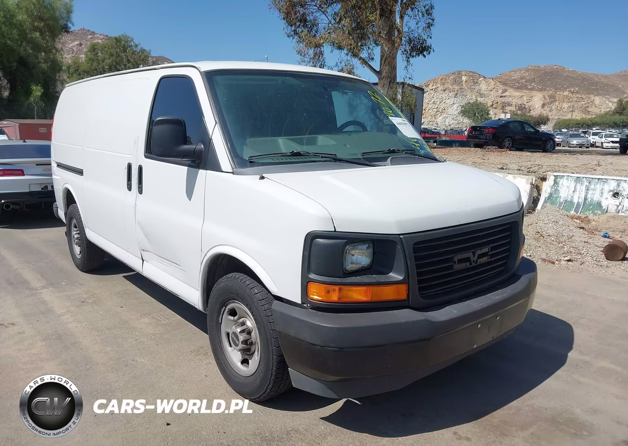 2017 GMC Savana 2500 Work Van