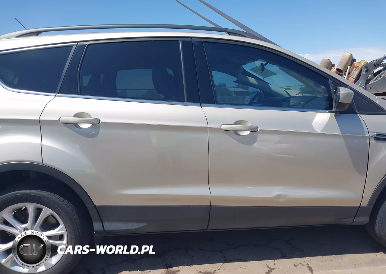 2017 Ford Escape Se VIN:1FMCU0G97HUE55014 - 13