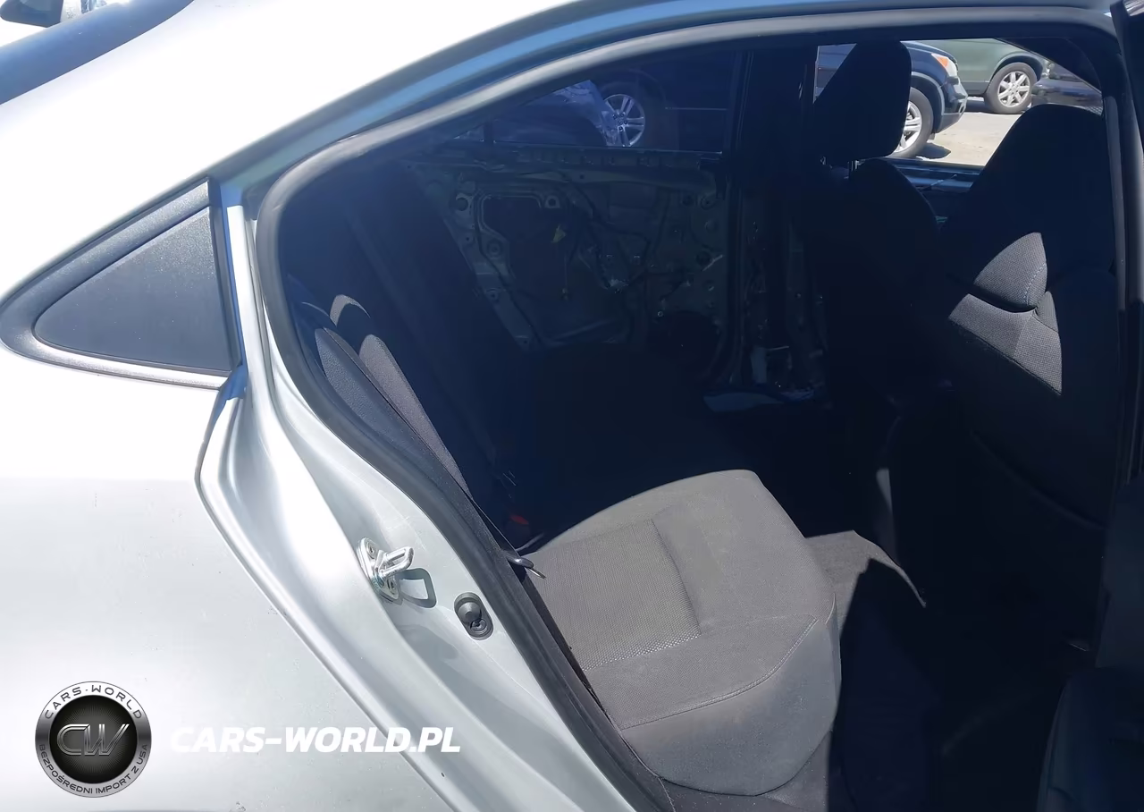 2020 Toyota Corolla Se Nightshade Edition VIN:5YFS4RCE1LP047945 - 8