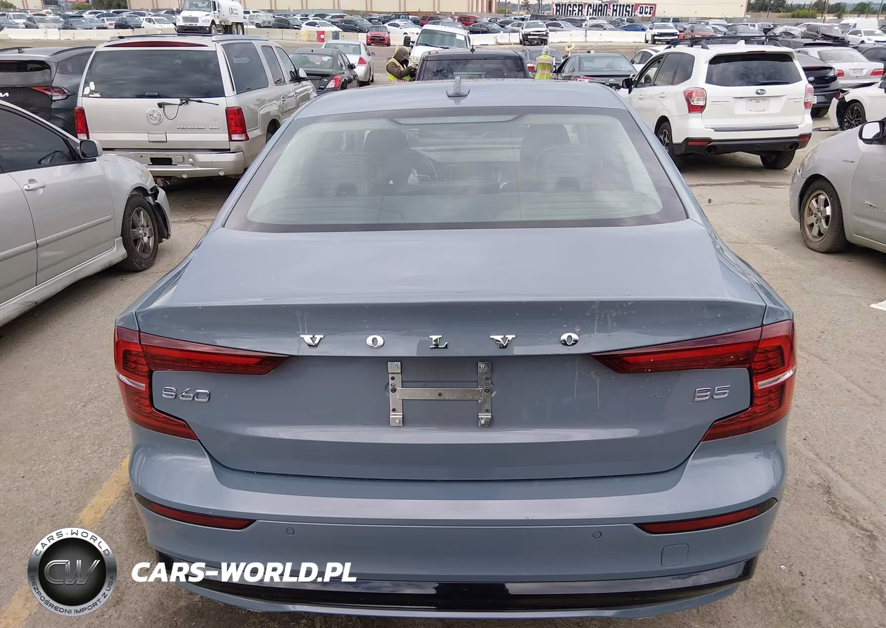 2024 Volvo S60 B5 Core Dark Theme VIN:7JRL12FK1RG321422 - 17