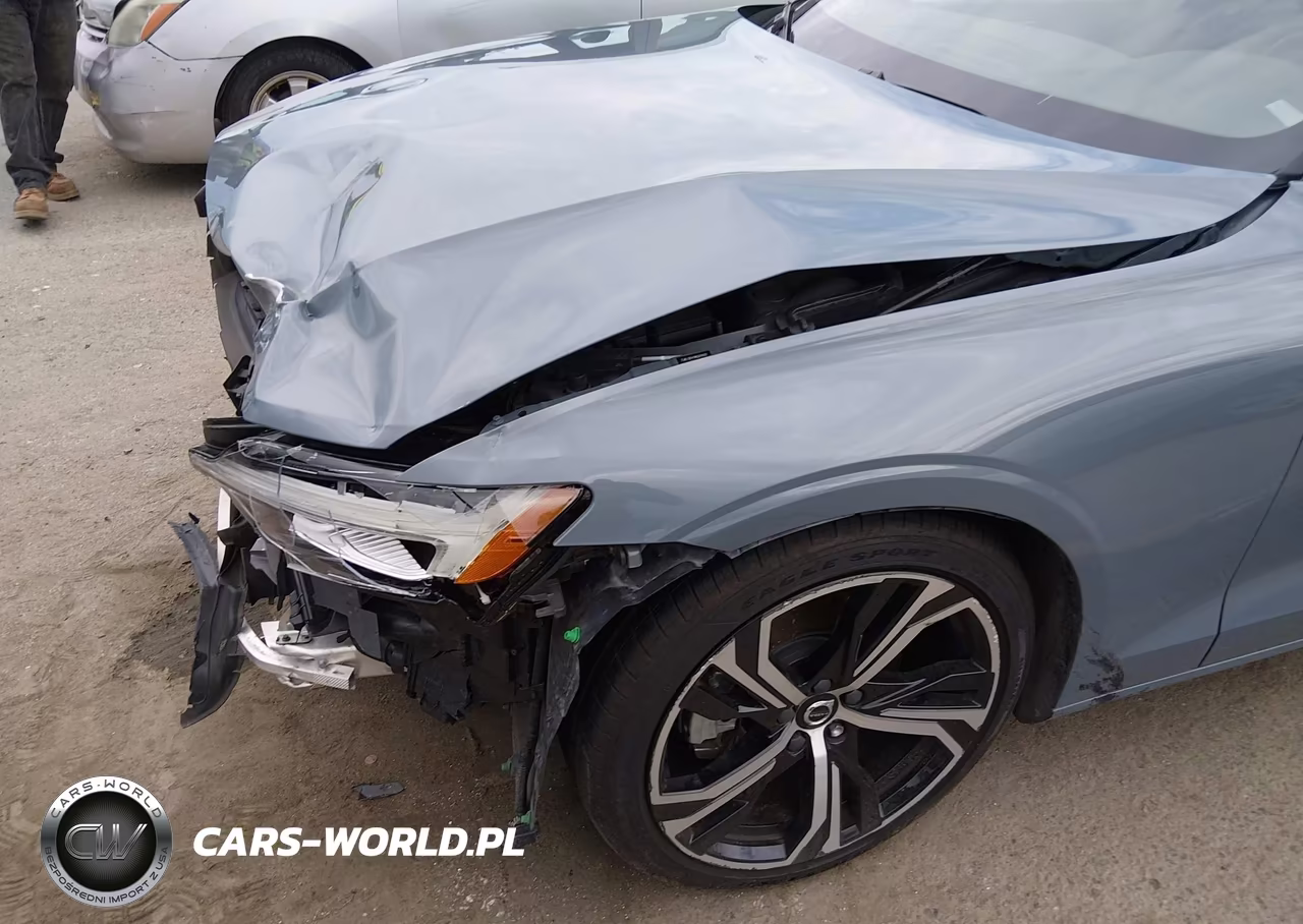 2024 Volvo S60 B5 Core Dark Theme VIN:7JRL12FK1RG321422 - 18