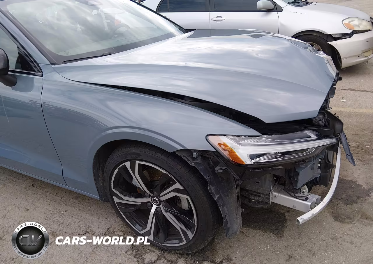 2024 Volvo S60 B5 Core Dark Theme VIN:7JRL12FK1RG321422 - 19