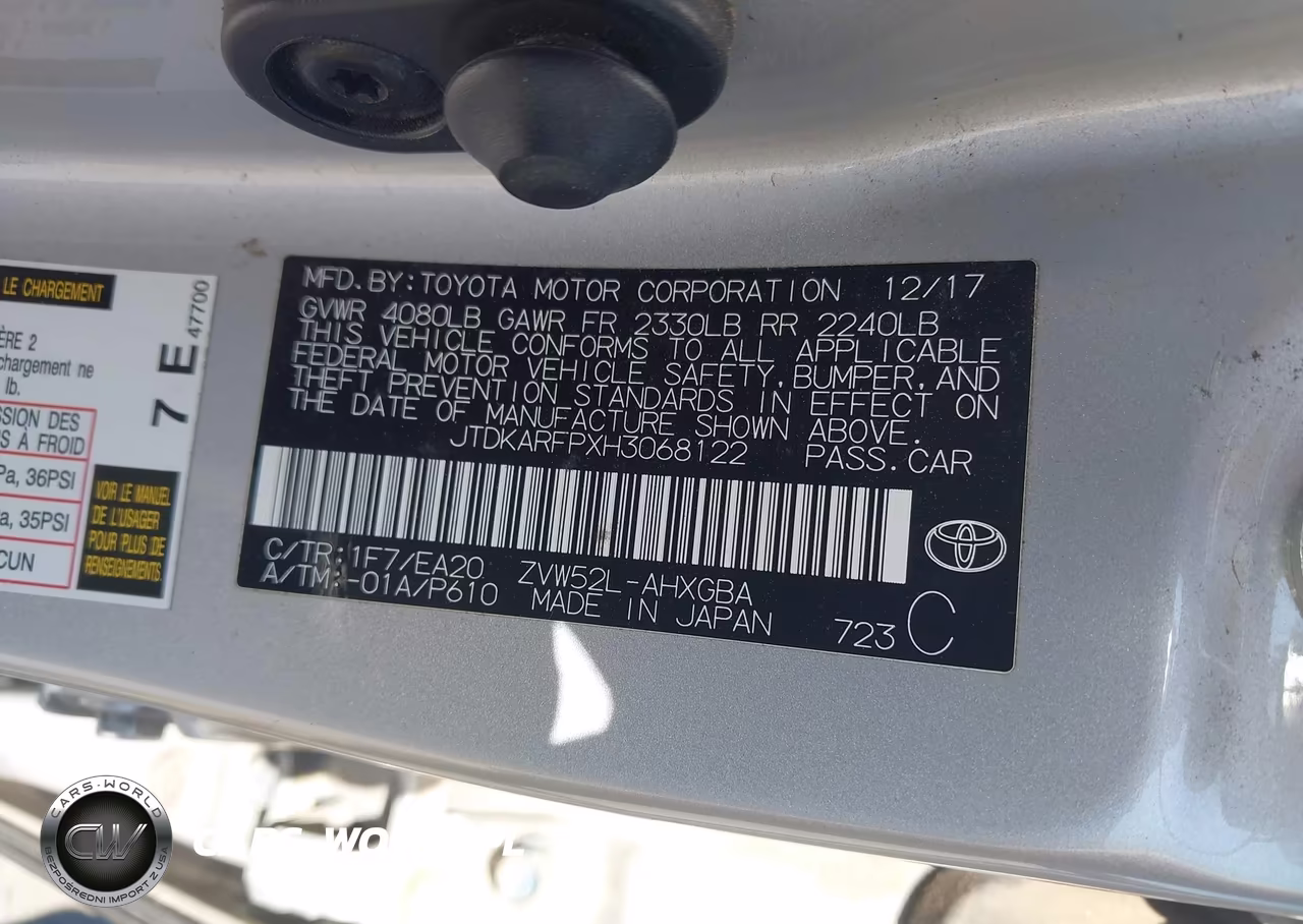 2017 Toyota Prius Prime Premium VIN:JTDKARFPXH3068122 - 9