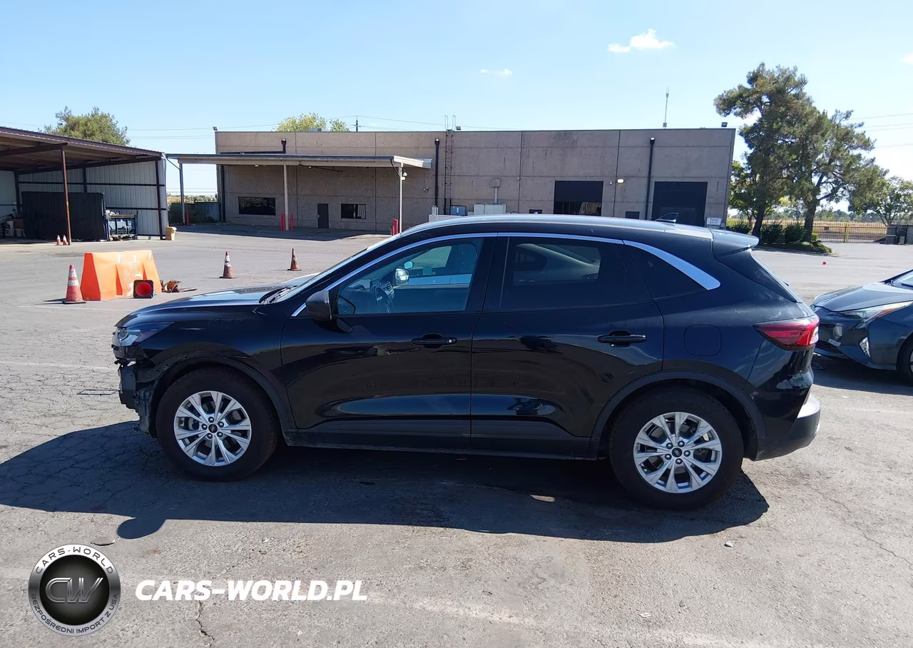 2023 Ford Escape Active VIN:1FMCU0GN3PUA41949 - 15