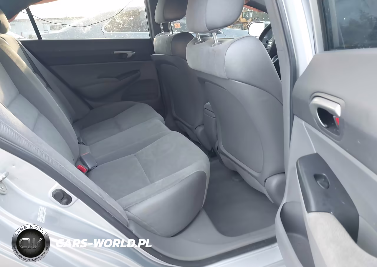 2008 Honda Civic Lx VIN:2HGFA16518H333073 - 18