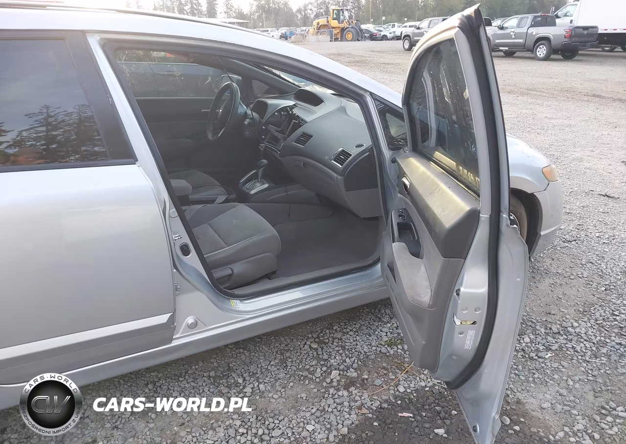 2008 Honda Civic Lx VIN:2HGFA16518H333073 - 5
