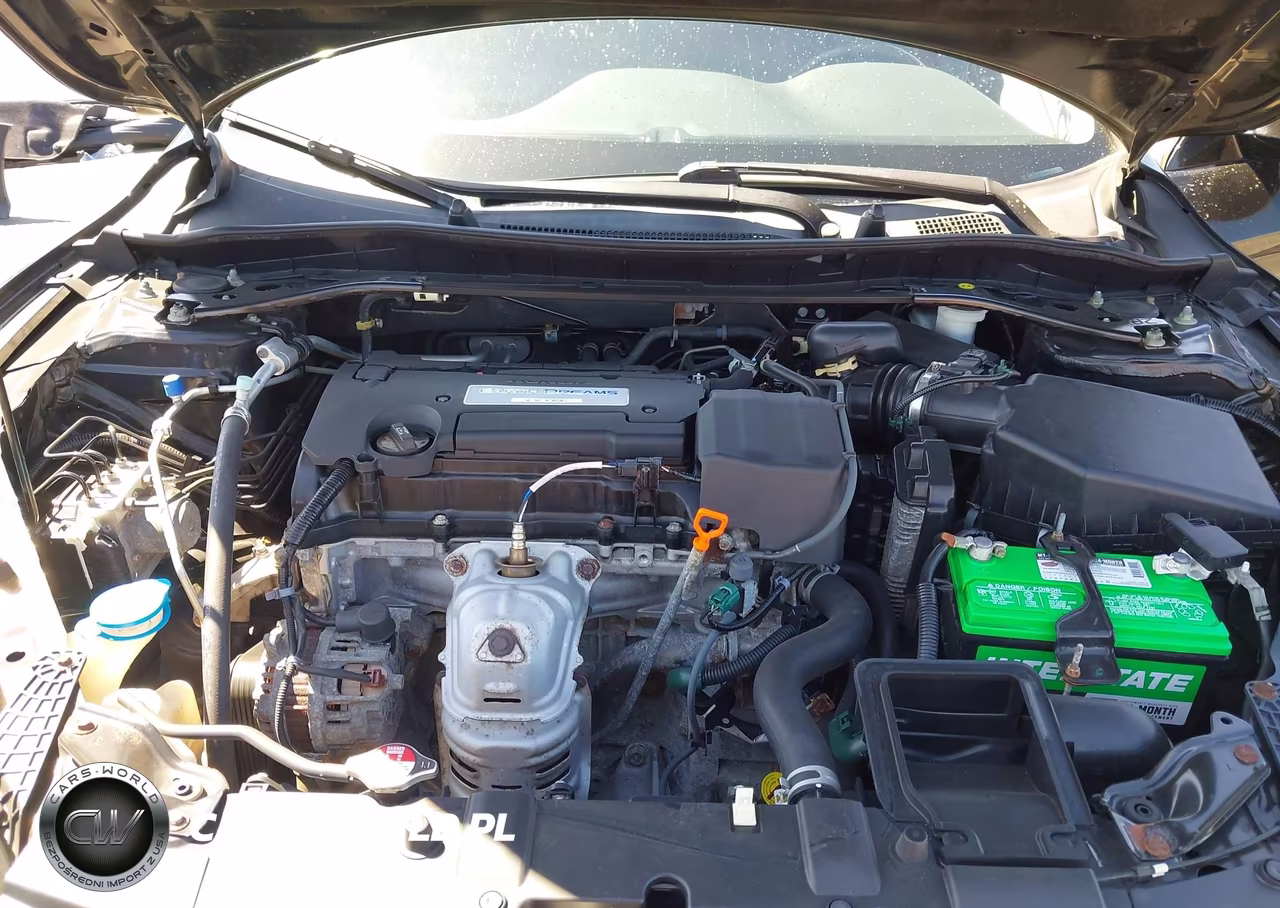 2015 Honda Accord Ex-L VIN:1HGCR2F87FA121866 - 10