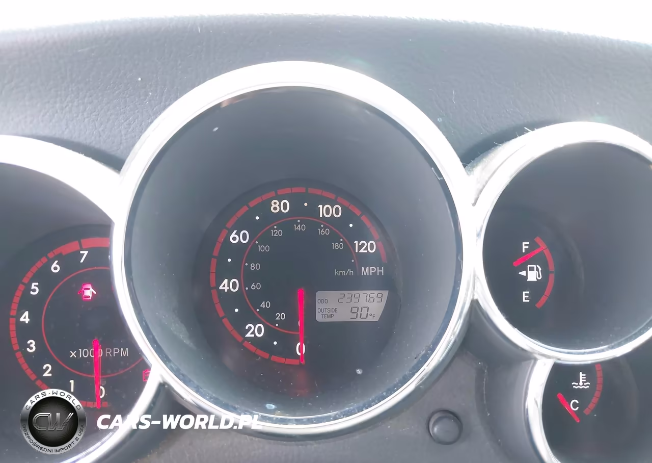 2007 Pontiac Vibe VIN:5Y2SL658X7Z401160 - 7