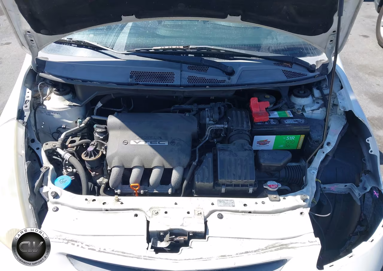 2007 Honda Fit Sport VIN:JHMGD38637S060588 - 10