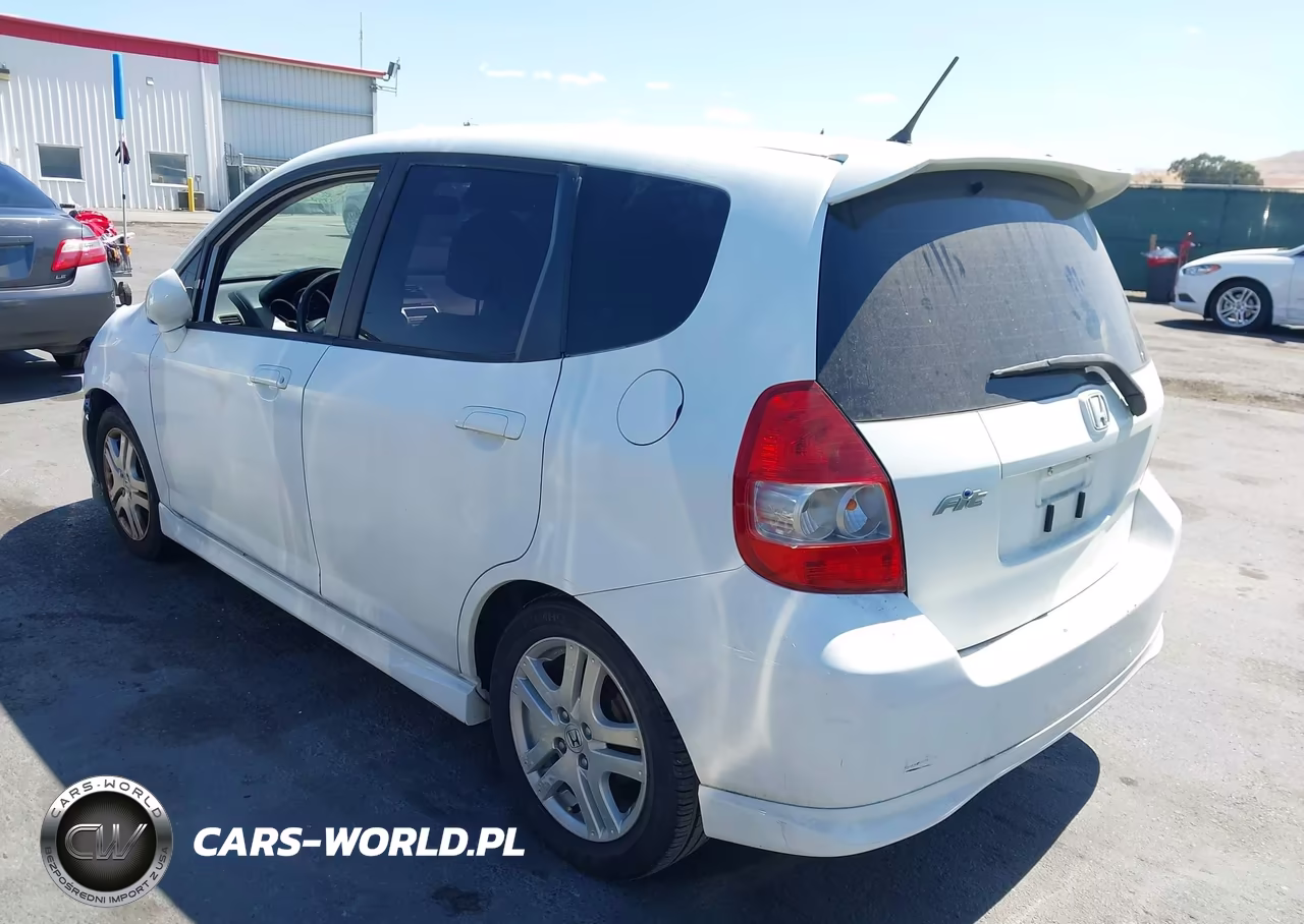 2007 Honda Fit Sport VIN:JHMGD38637S060588 - 3