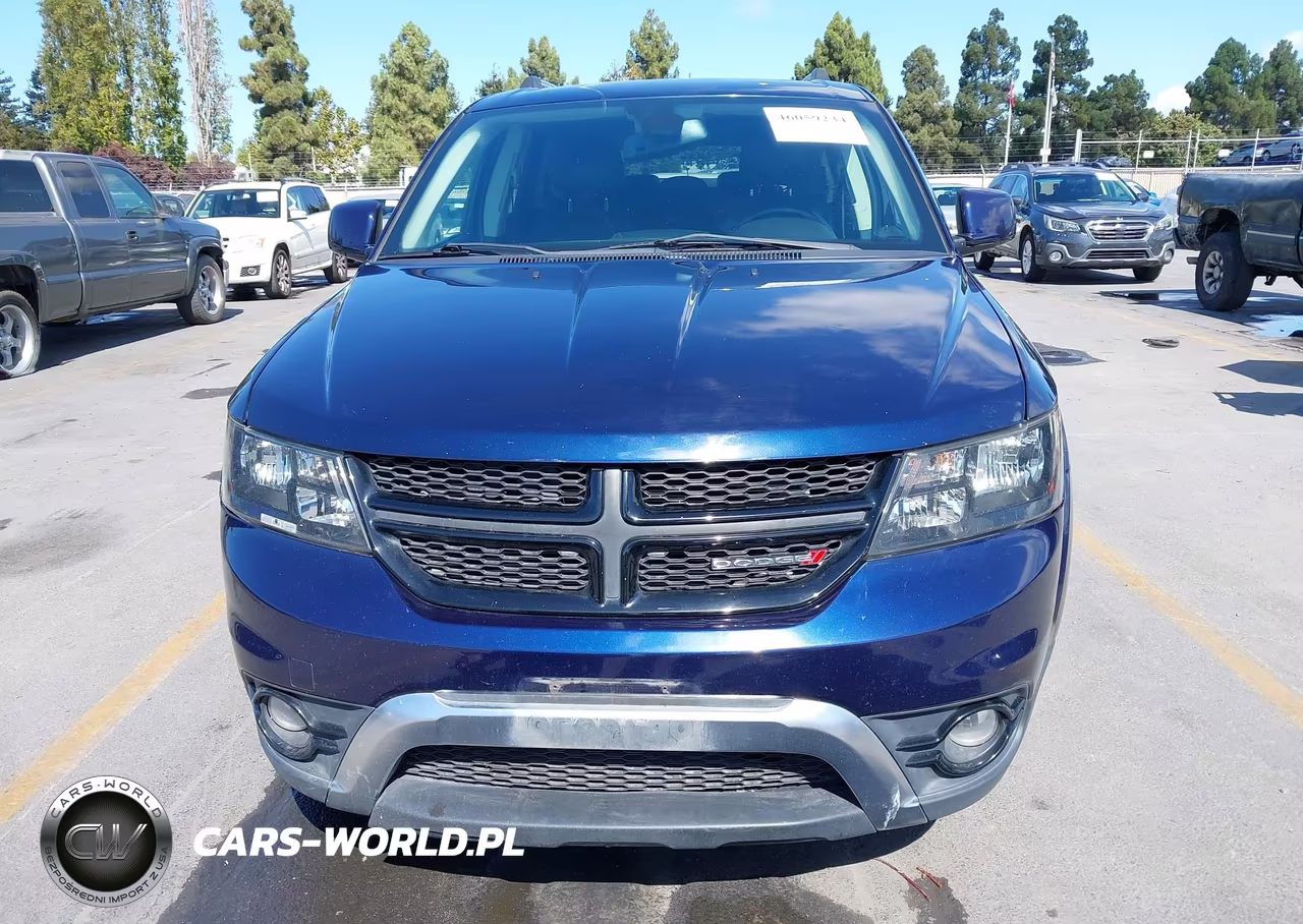 2020 Dodge Journey Crossroad VIN:3C4PDCGB2LT271645 - 12