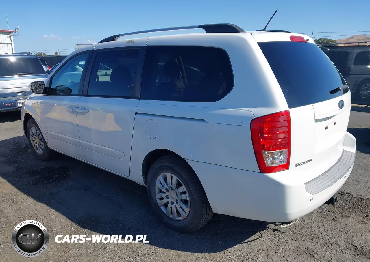 2011 Kia Sedona Lx VIN:KNDMG4C74B6374608 - 3
