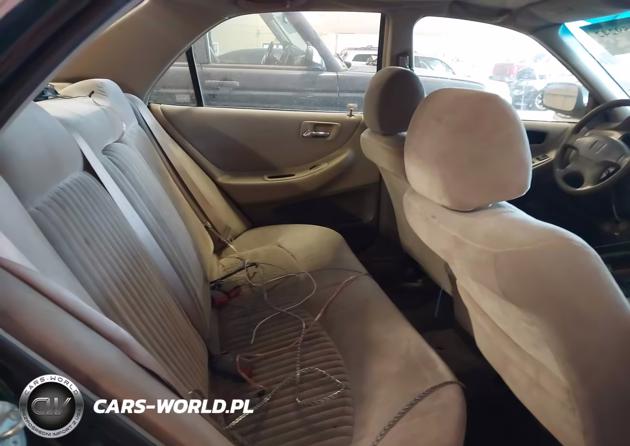 1998 Honda Accord Lx VIN:1HGCG5644WA141674 - 8