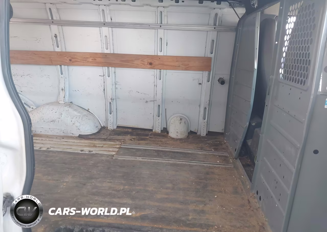 2014 Chevrolet Express 2500 Work Van VIN:1GCWGFCB7E1115184 - 8