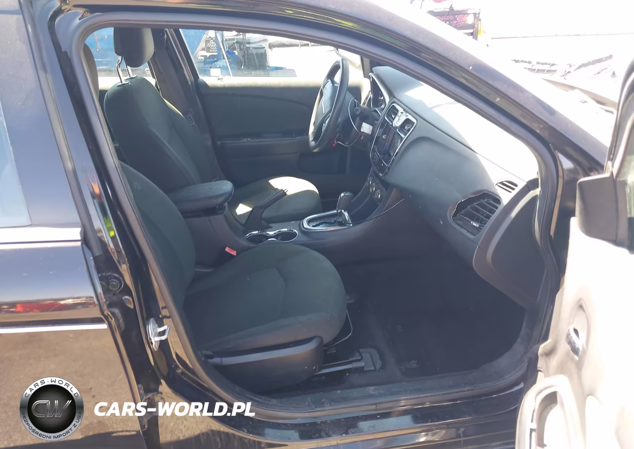 2012 Chrysler 200 Lx VIN:1C3CCBAB2CN166886 - 5