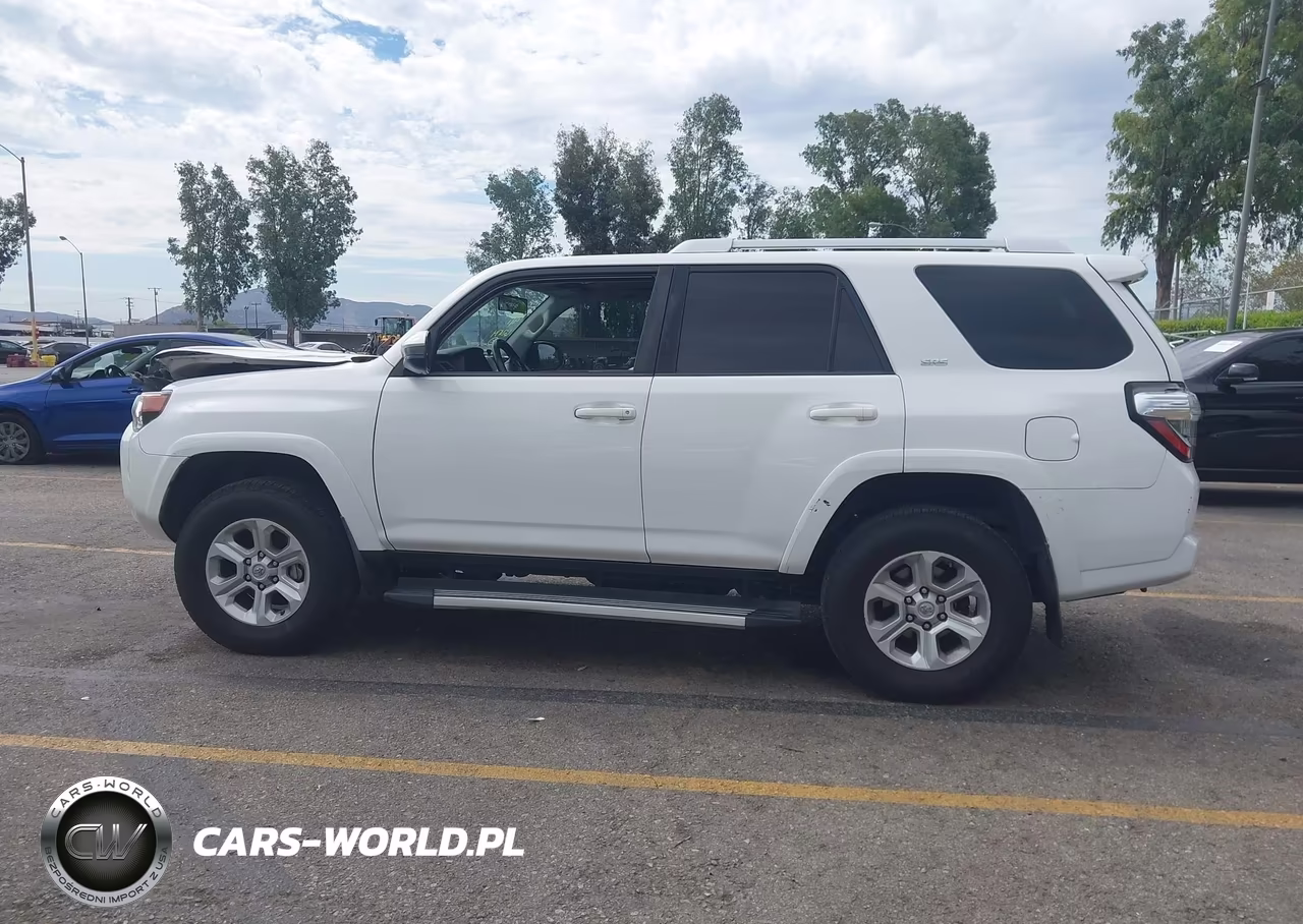 2015 Toyota 4Runner Sr5 VIN:JTEZU5JR0F5102010 - 15