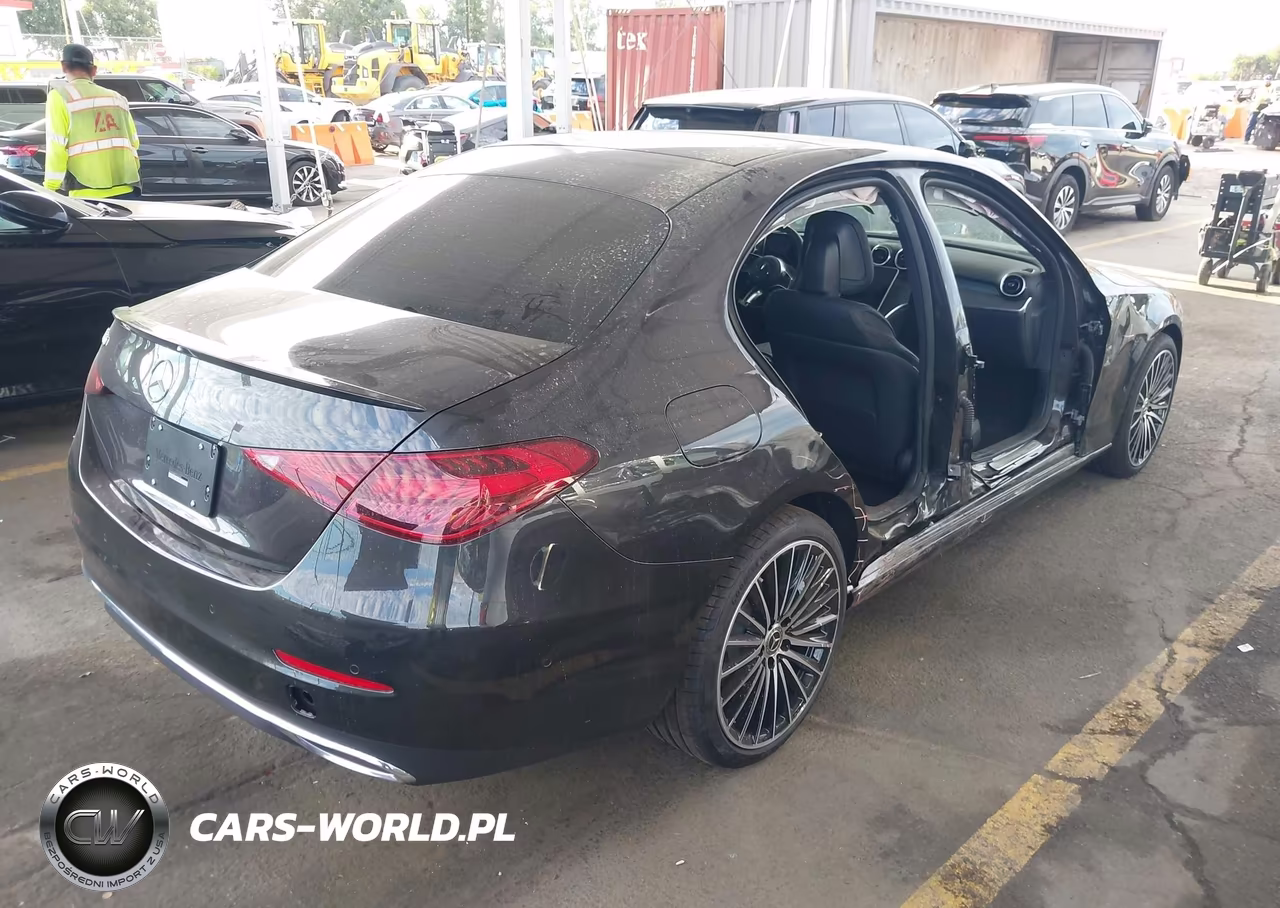 2026 Mercedes-Benz C 300 VIN:W1KAF4GB9TR332607 - 4