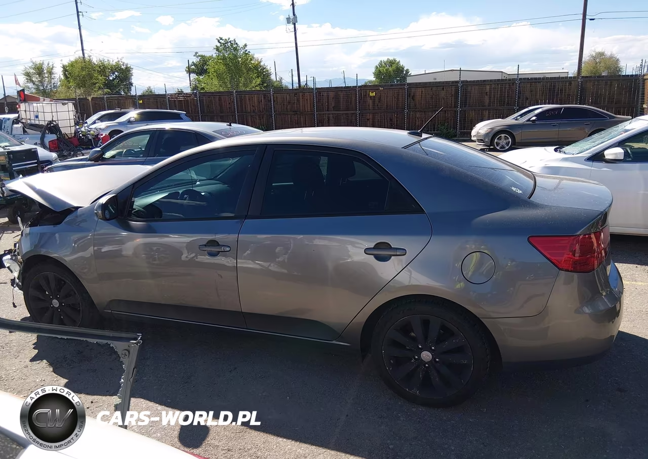 2011 Kia Forte Sx VIN:KNAFW4A30B5358162 - 13