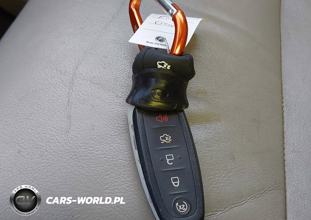 2015 Ford Escape Titanium VIN:1FMCU0JX7FUC19791 - 11