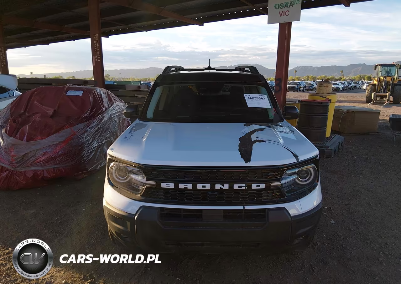 2026 Ford Bronco Sport Outer Banks VIN:3FMCR9CN1TRF06712 - 12