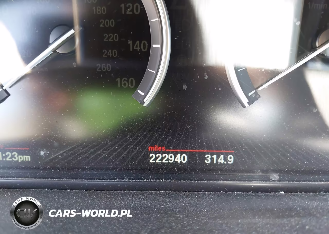 2014 BMW 550I VIN:WBAKN9C51ED682163 - 16