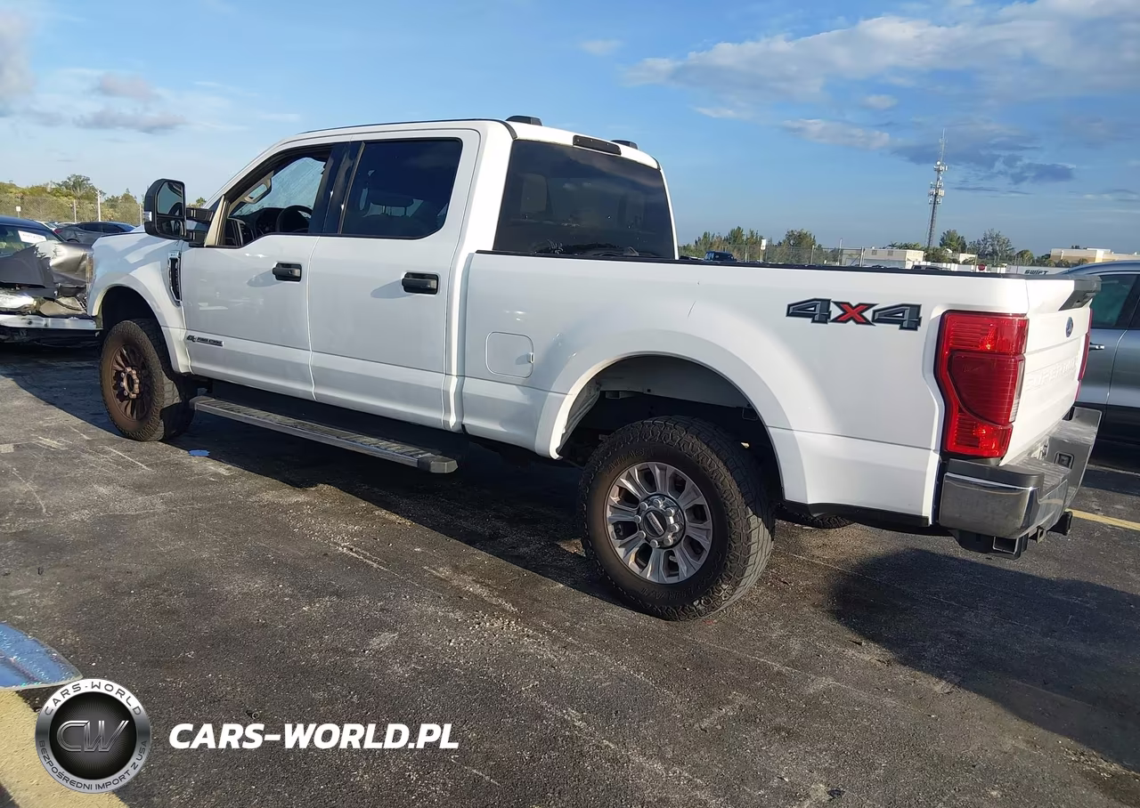 2022 Ford F-250 Xlt VIN:1FT7W2BT4NEG26810 - 3