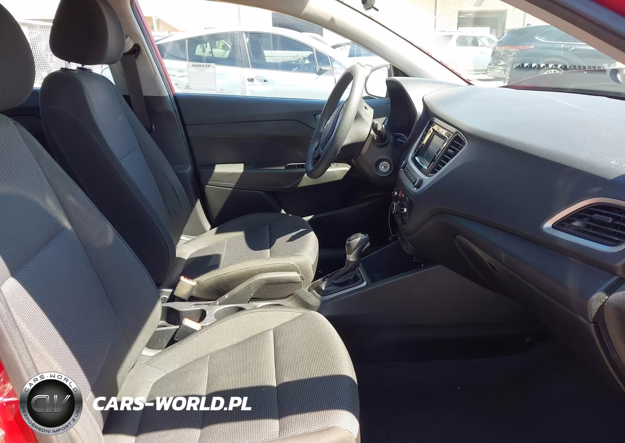 2019 Hyundai Accent Se VIN:3KPC24A37KE079409 - 5