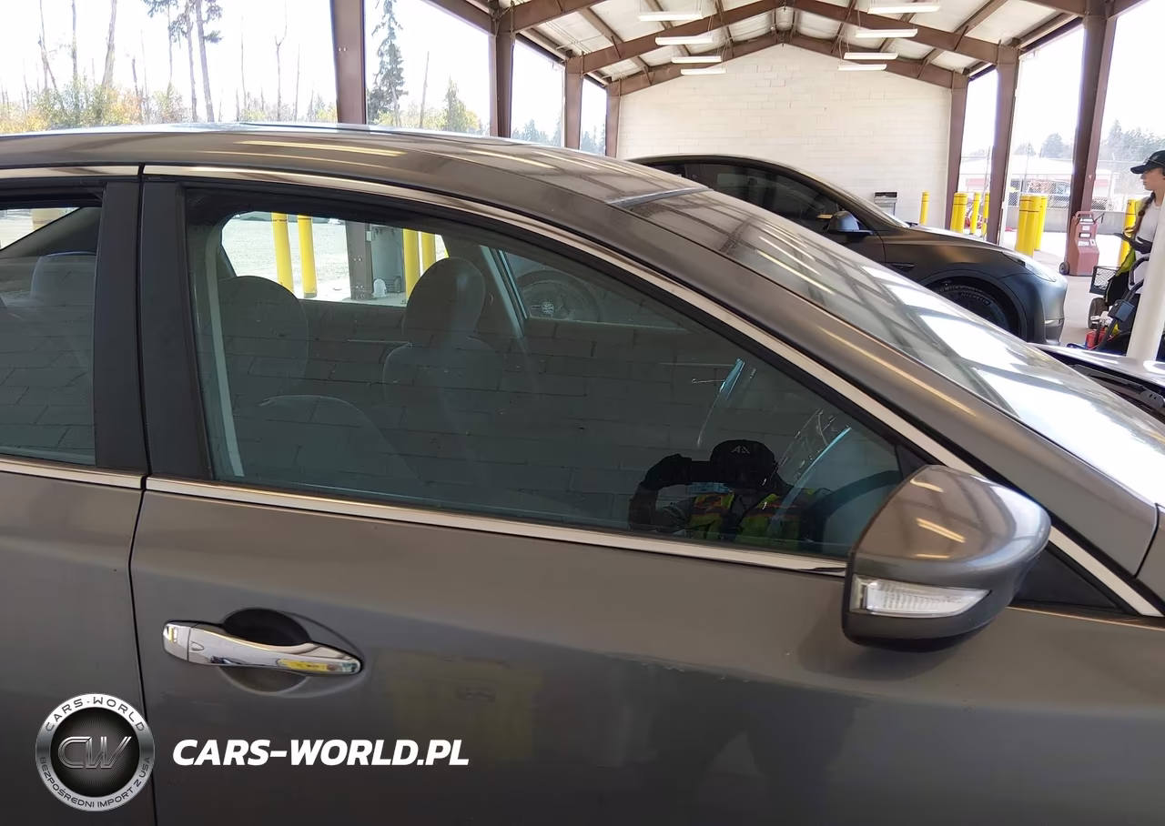 2015 Nissan Altima 2.5 Sv VIN:1N4AL3AP8FC183332 - 13