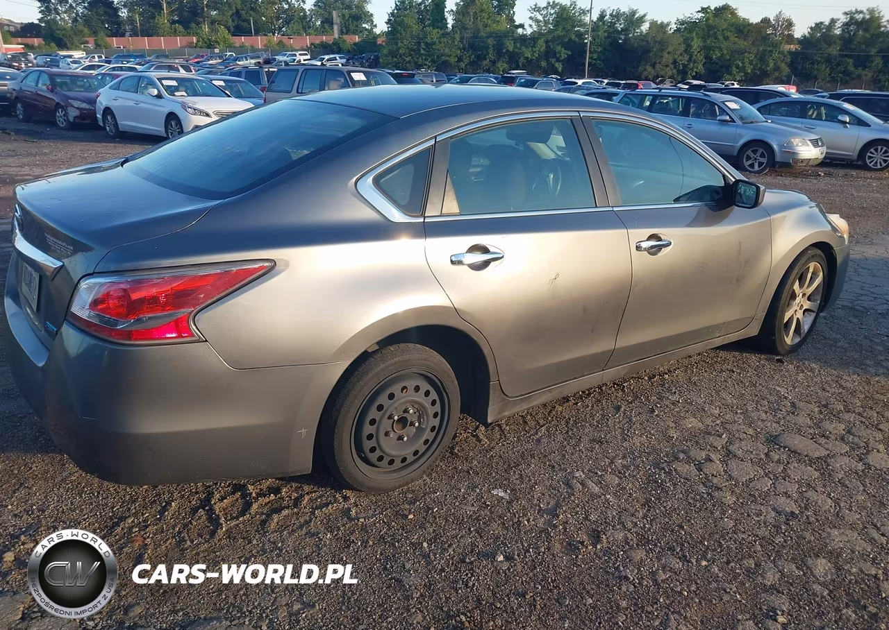 2014 Nissan Altima 2.5 VIN:1N4AL3AP4EN377455 - 4