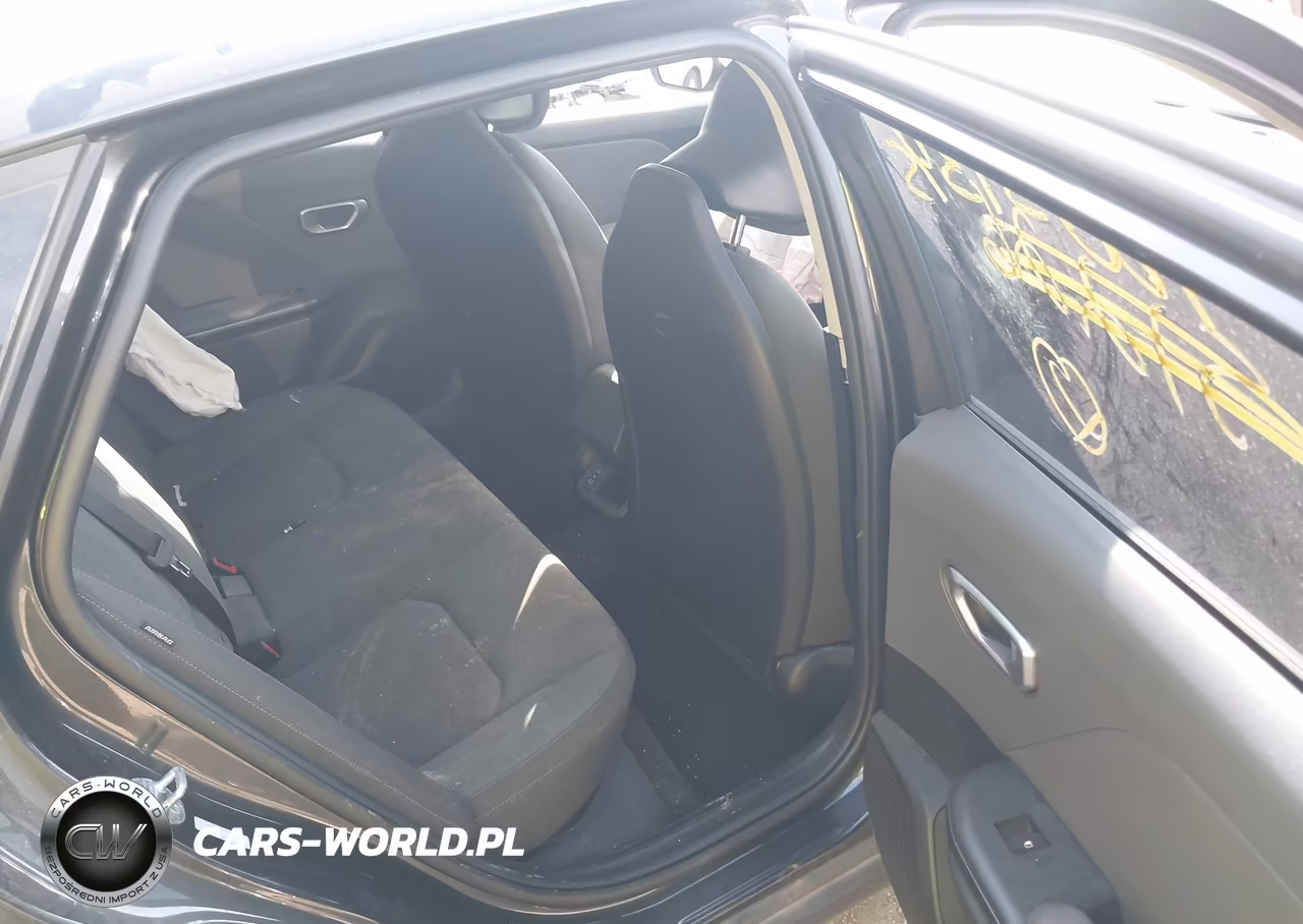 2025 Kia K4 Lxs VIN:3KPFT4DEXSE151226 - 8