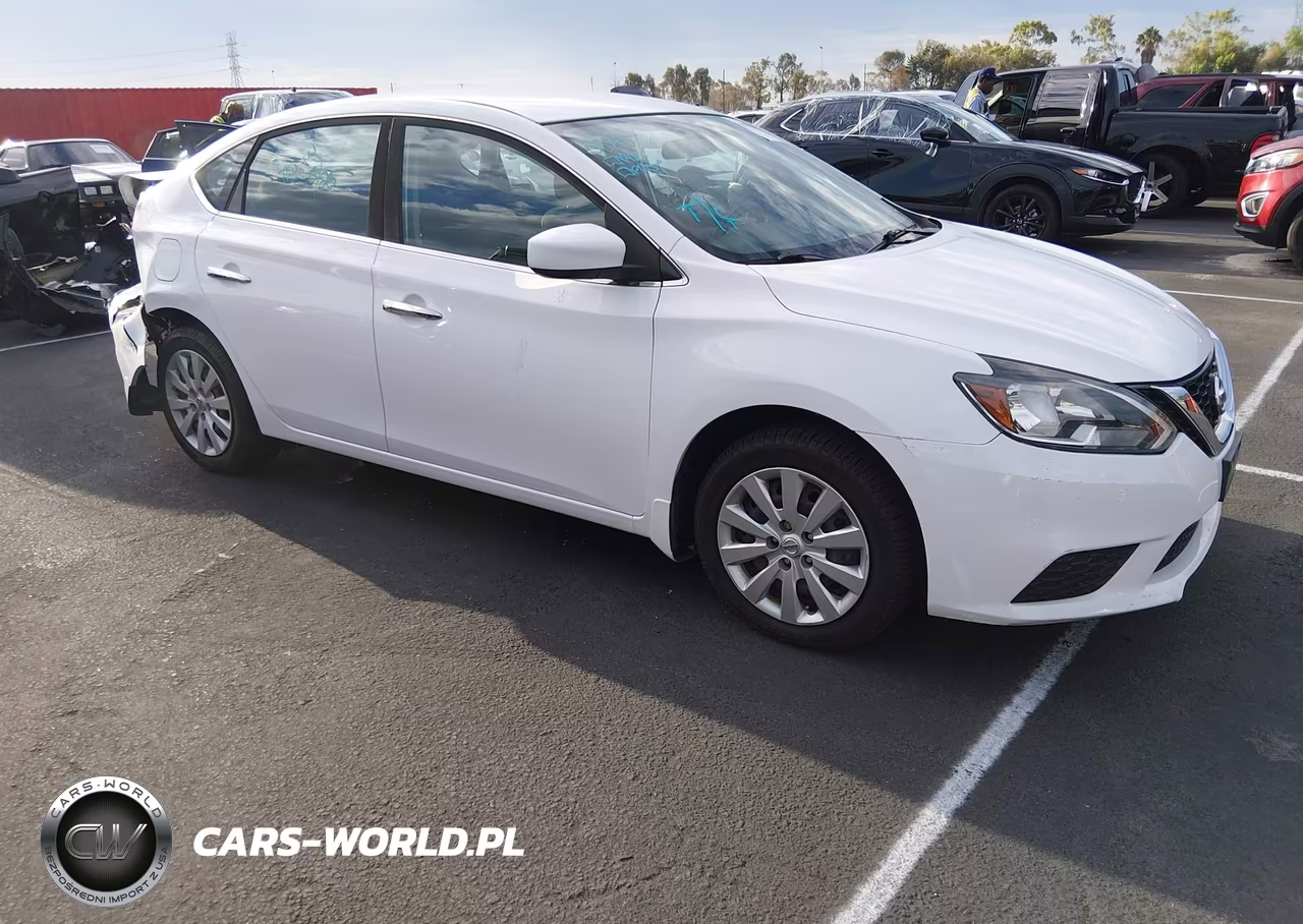 2018 Nissan Sentra S – zdjęcie 1 z 16