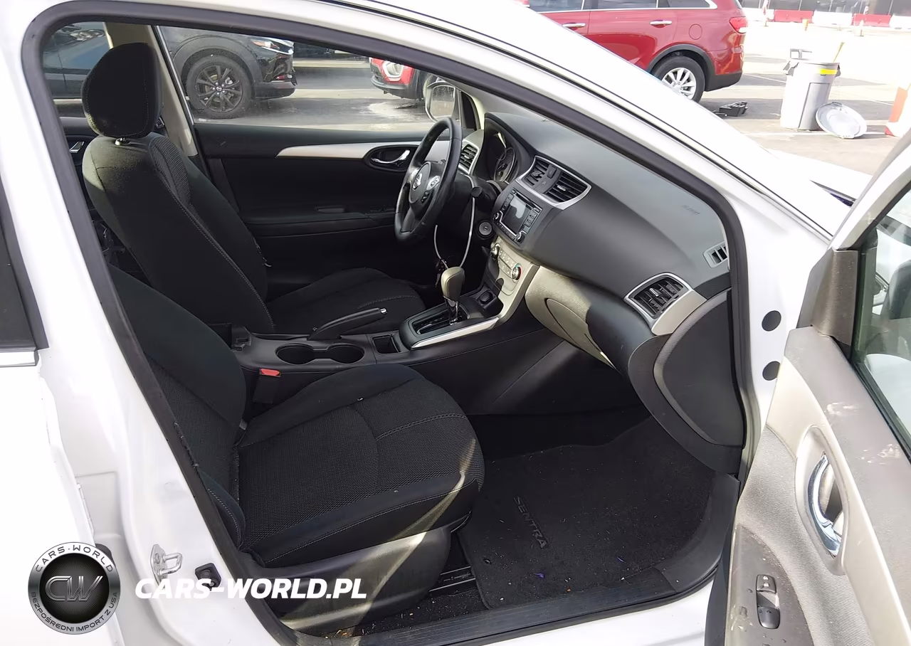 2018 Nissan Sentra S VIN:3N1AB7AP5JY345134 - 5