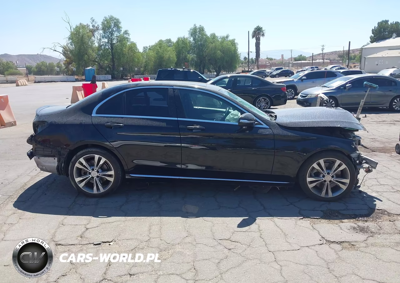 2015 Mercedes-Benz C 300 VIN:55SWF4JB4FU094182 - 13