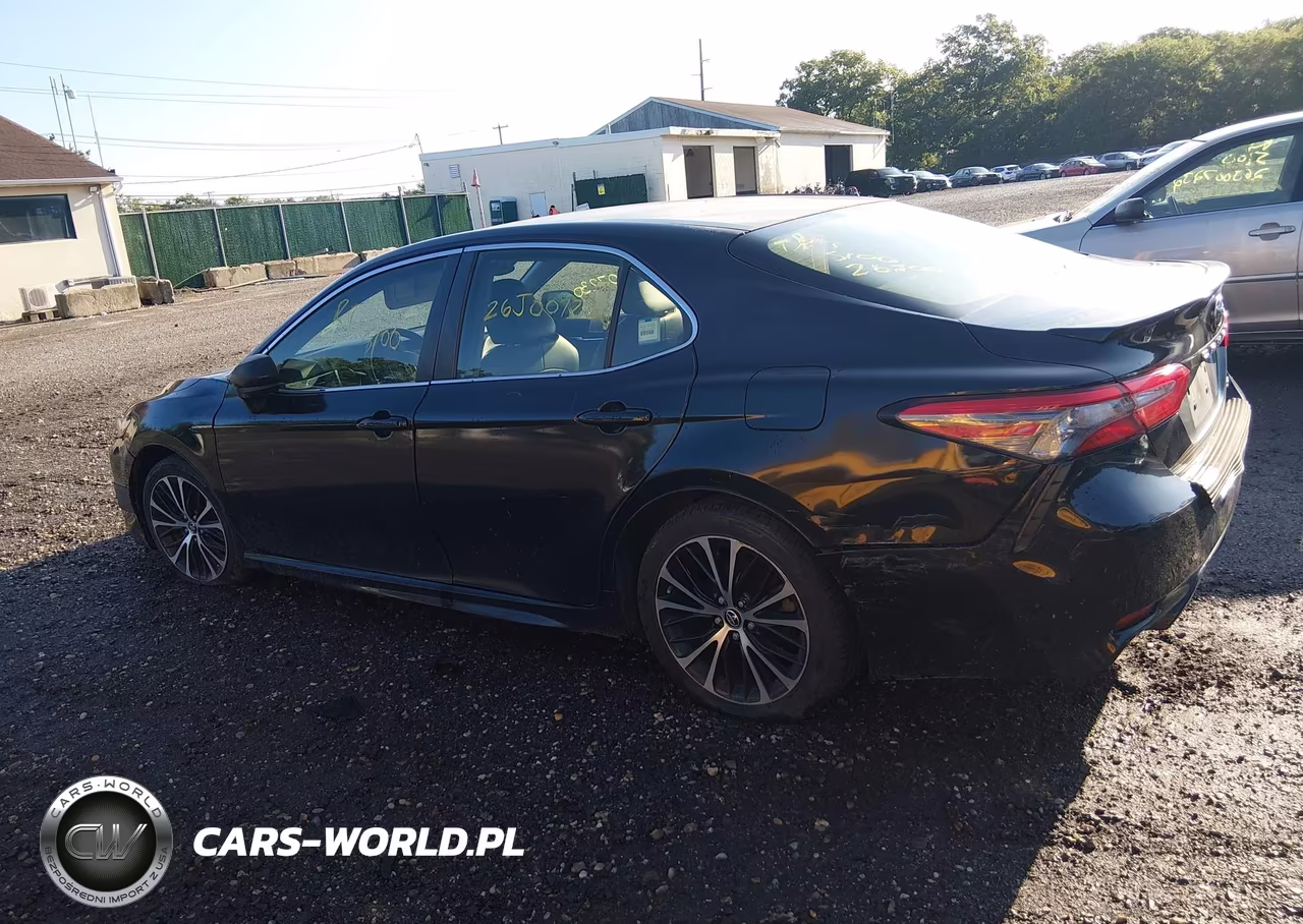 2018 Toyota Camry Se VIN:JTNB11HK3J3004976 - 13