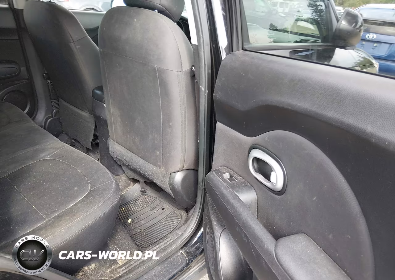 2019 Kia Soul VIN:KNDJN2A22K7003753 - 8