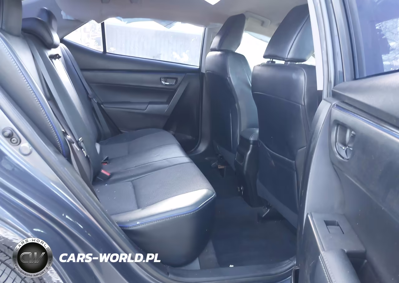 2018 Toyota Corolla Se VIN:5YFBURHE8JP765756 - 8