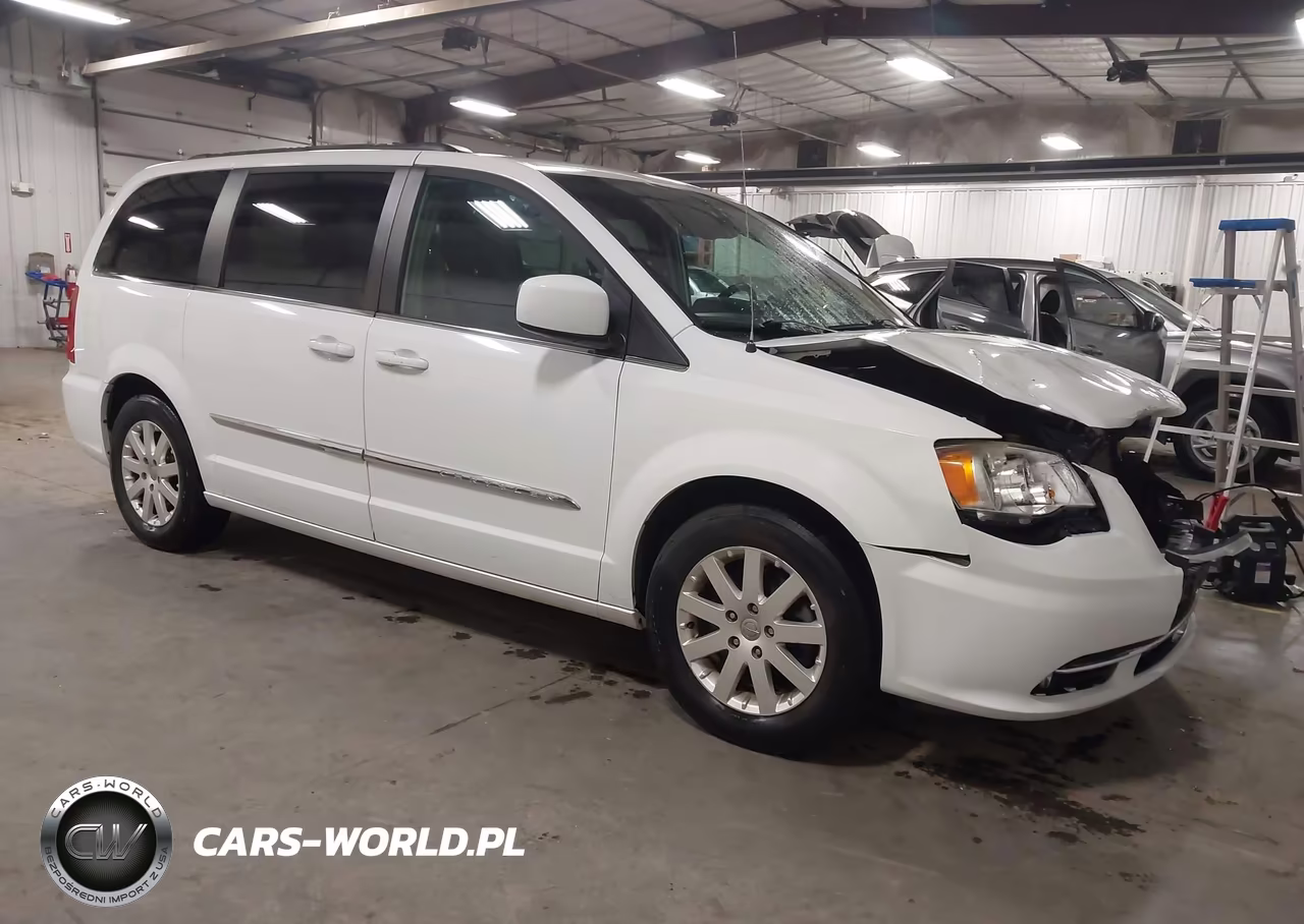 2016 Chrysler Town & Country Touring VIN:2C4RC1BG3GR282231 - 1