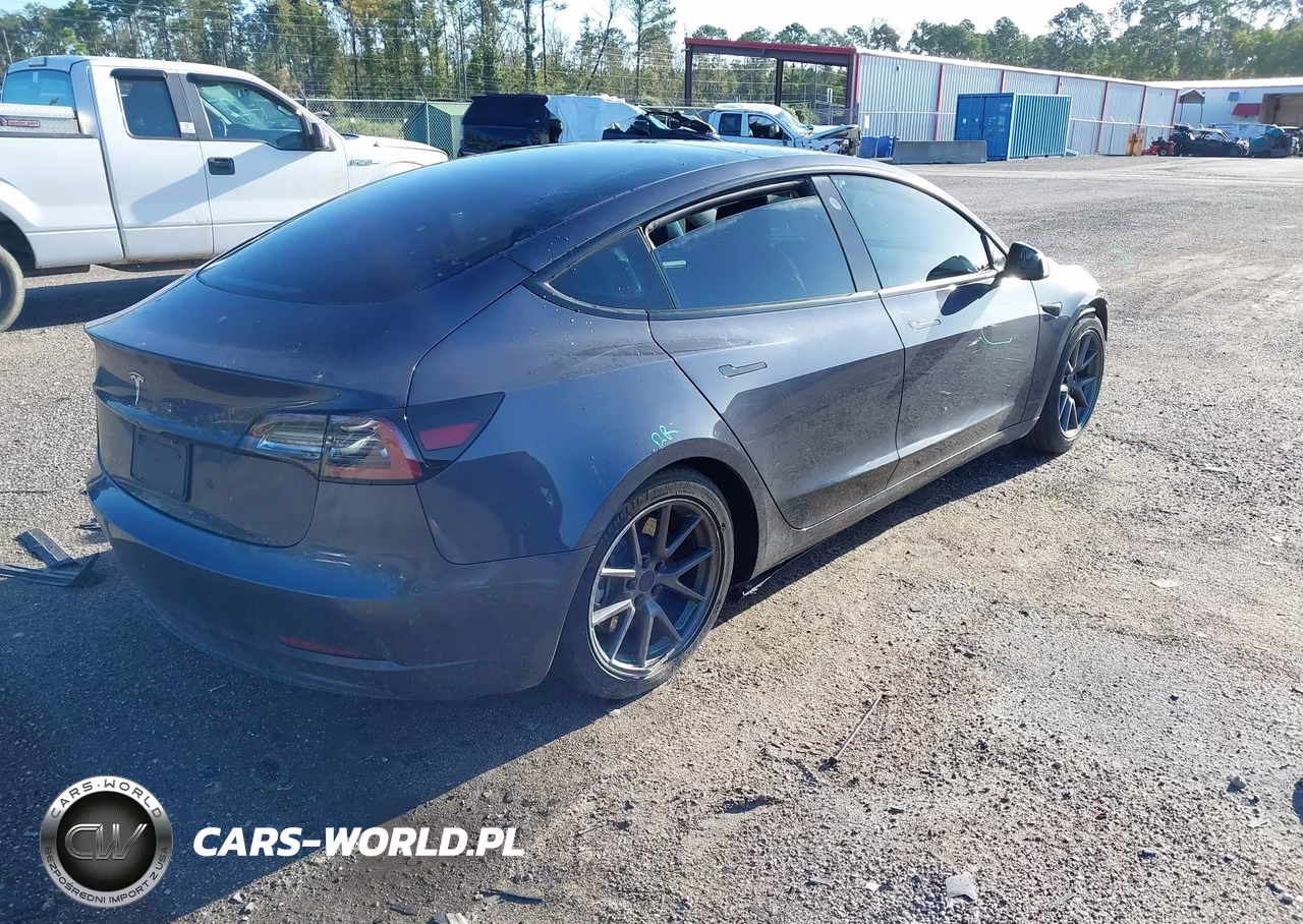 2021 Tesla Model 3 Standard Range Plus Rear-Wheel Drive VIN:5YJ3E1EA9MF086017 - 4