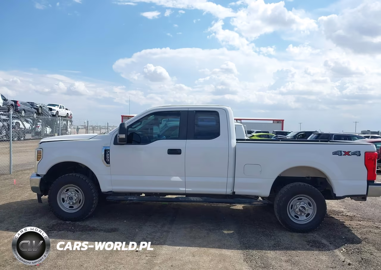 2018 Ford F-250 Xl VIN:1FT7X2B61JEB69911 - 14