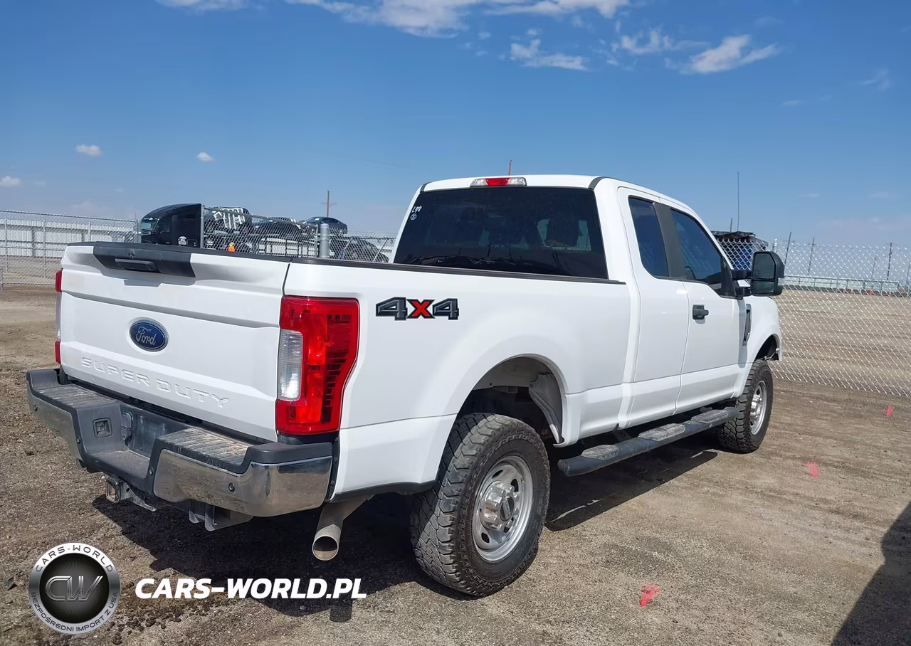 2018 Ford F-250 Xl VIN:1FT7X2B61JEB69911 - 4