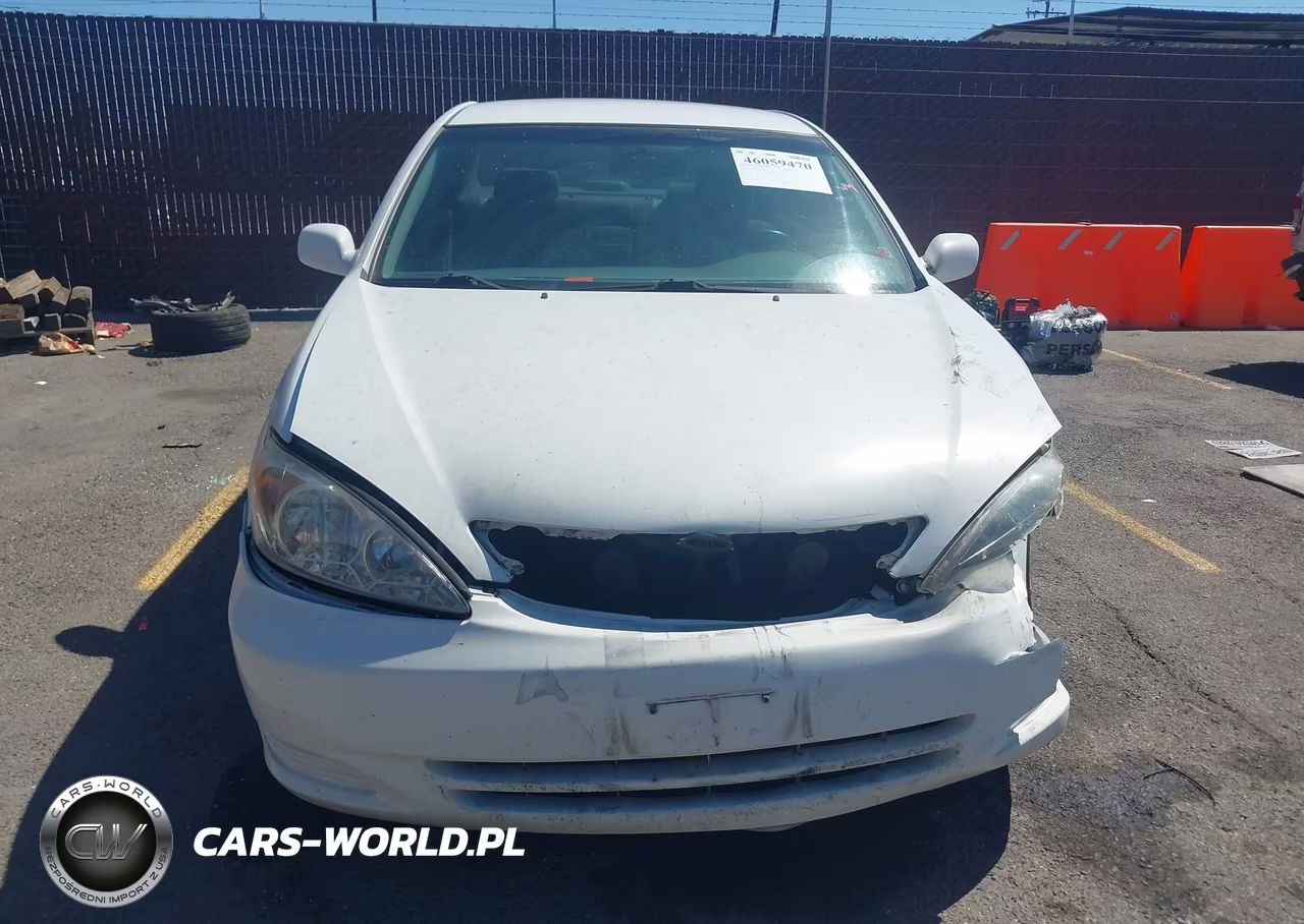 2002 Toyota Camry Le VIN:4T1BE32K02U098710 - 12