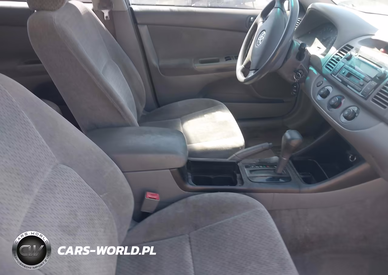 2002 Toyota Camry Le VIN:4T1BE32K02U098710 - 5