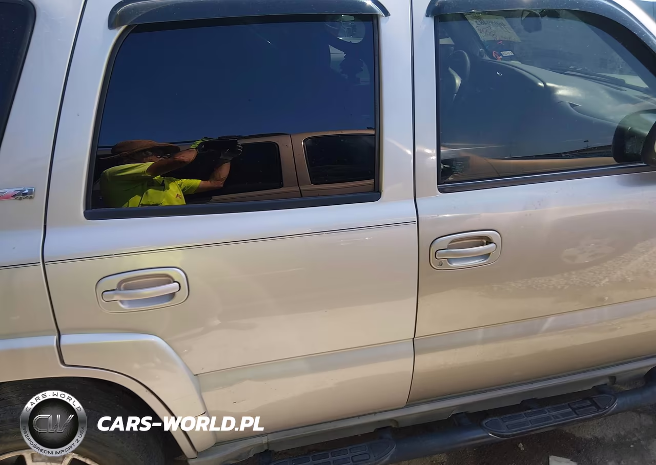 2005 Chevrolet Tahoe Z71 VIN:1GNEK13Z85R226863 - 13